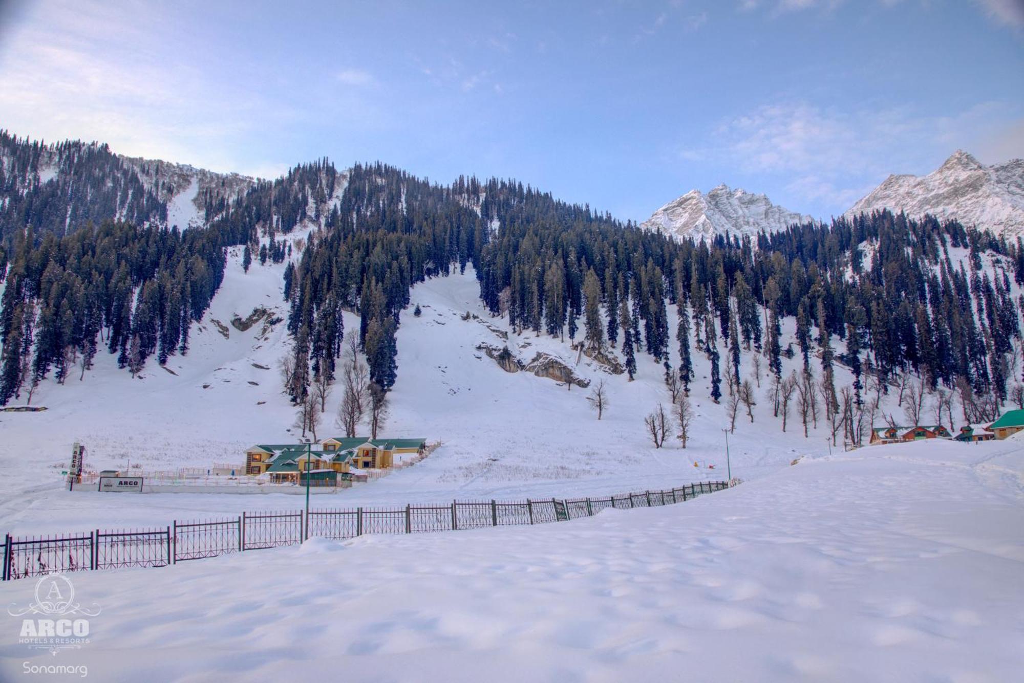 Arco Hotels & Resorts Sonamarg Bagian luar foto